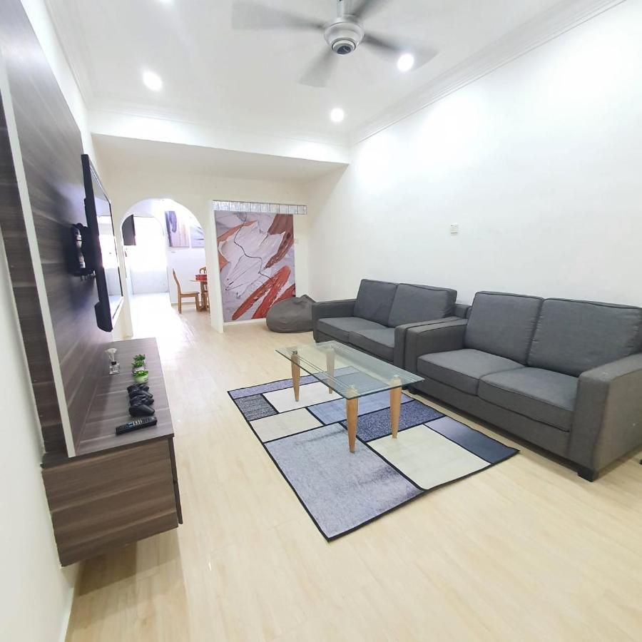 הוילה Kuantanbukitsetongkolarea3R2B.Htaa/Town-5Min Only מראה חיצוני תמונה